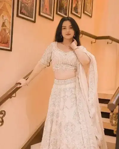 Escort Service In Kandivali